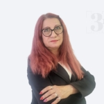 Юлия Петрова