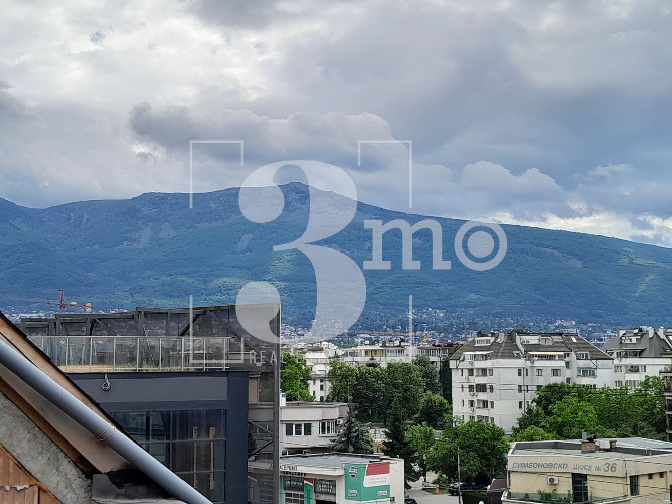 Многостаен апартамент - мезонет за продажба в кв. Витоша, гр. София - 0