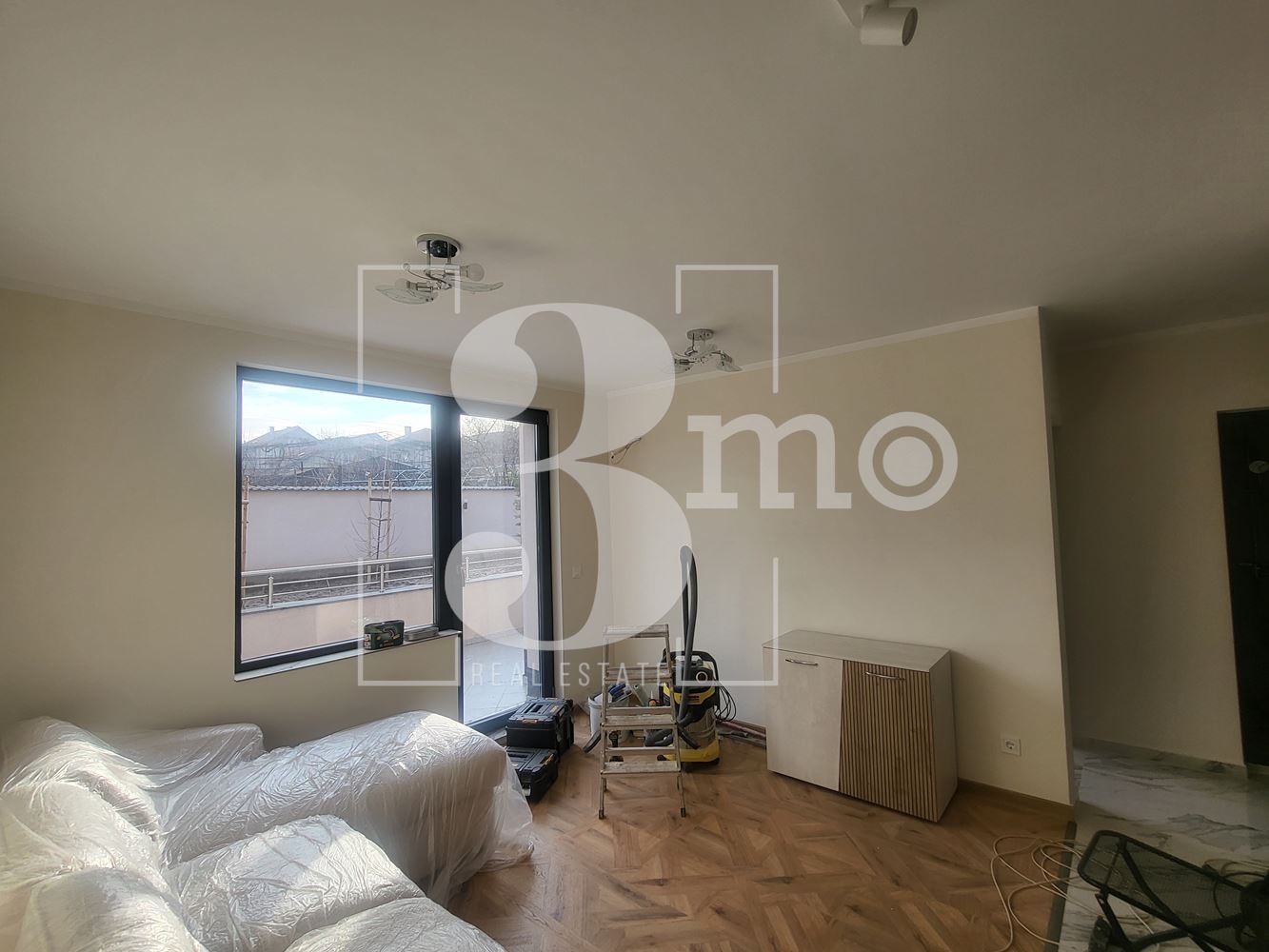 3mo Амалтея продава двустаен апартамент в кв. Суходол - 0