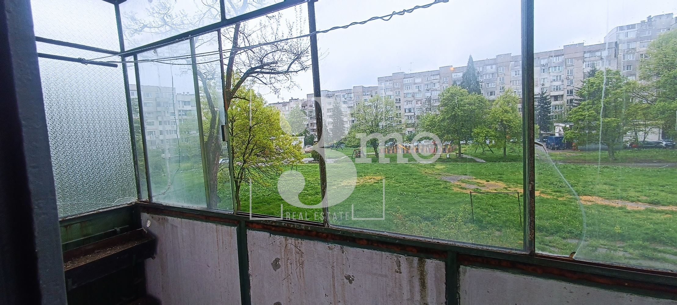 Отдава се под наем – полуобзаведена гарсониера в ж.к. Люлин 9 - 0