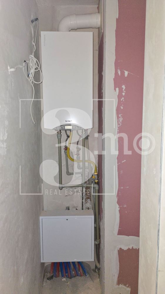 3mo недвижими имоти продава тристаен просторен апартамент в ж.к. Манастирски ливади - Изток - 0