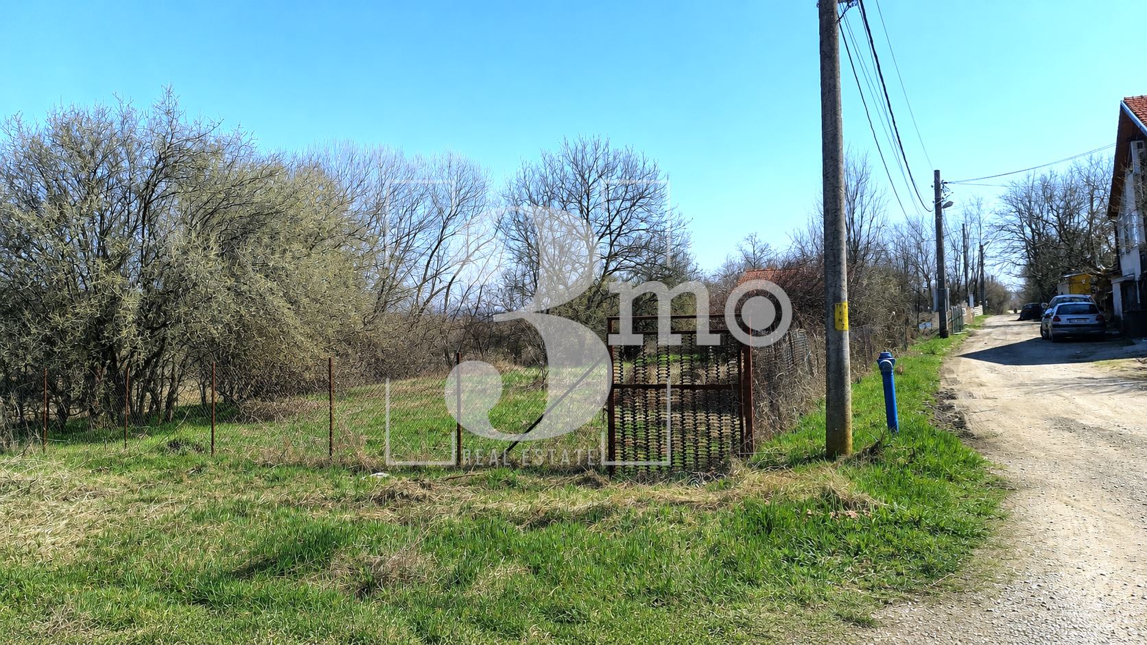 3mo Амалтея продава УПИ на 23 км. от София, в с. Петърч, общ. Костинброд - 0
