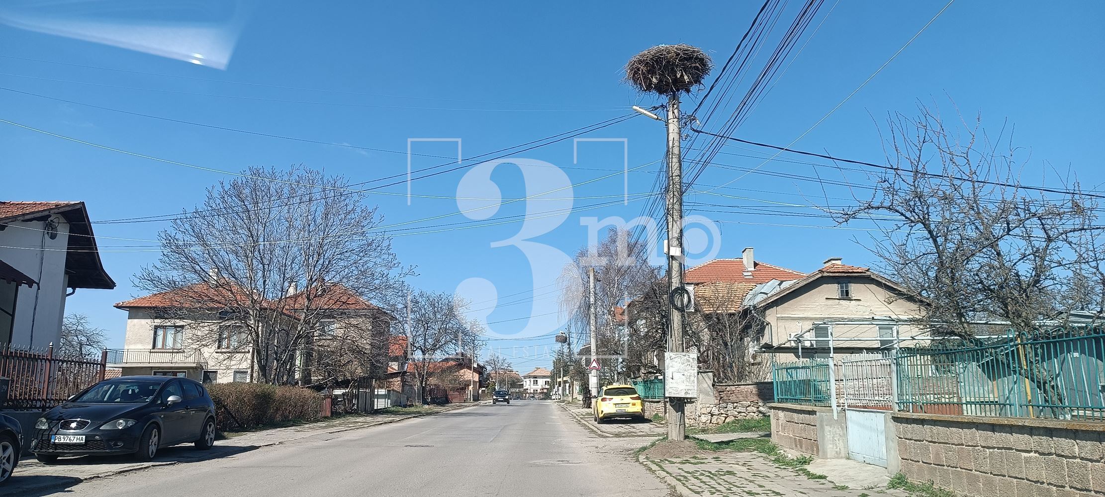 3mo Амалтея продава УПИ на 23 км. от София, в с. Петърч, общ. Костинброд - 0
